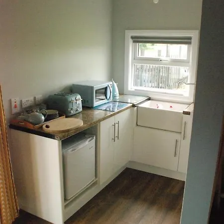 Kingstown House 3*