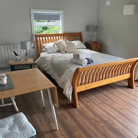 Kingstown House Couette-café
